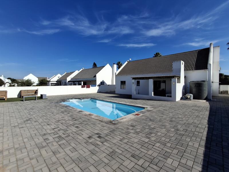 3 Bedroom Property for Sale in Golden Mile Western Cape